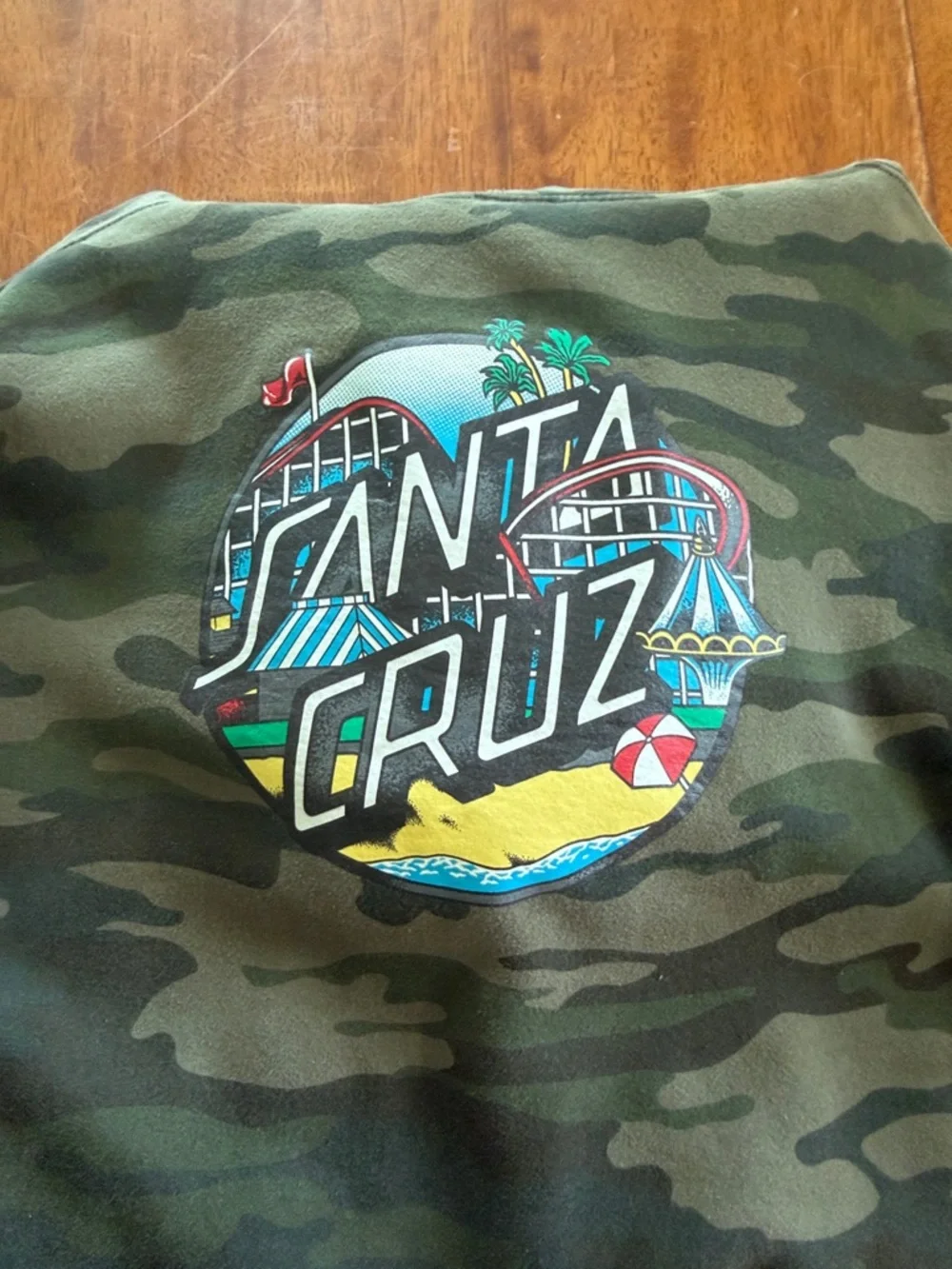Santa Cruz Skateboards Camouflage Pullover Hoodie - Green & Black - Picture 3 of 3